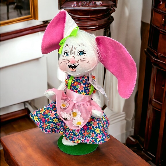 2 Annalee 12" Easter Parade Boy And Girl Bunny Rabbit In Blue Felt NWT 2019-2020 - Picture 2 of 16